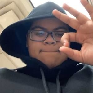 Meet your Posher, Sam